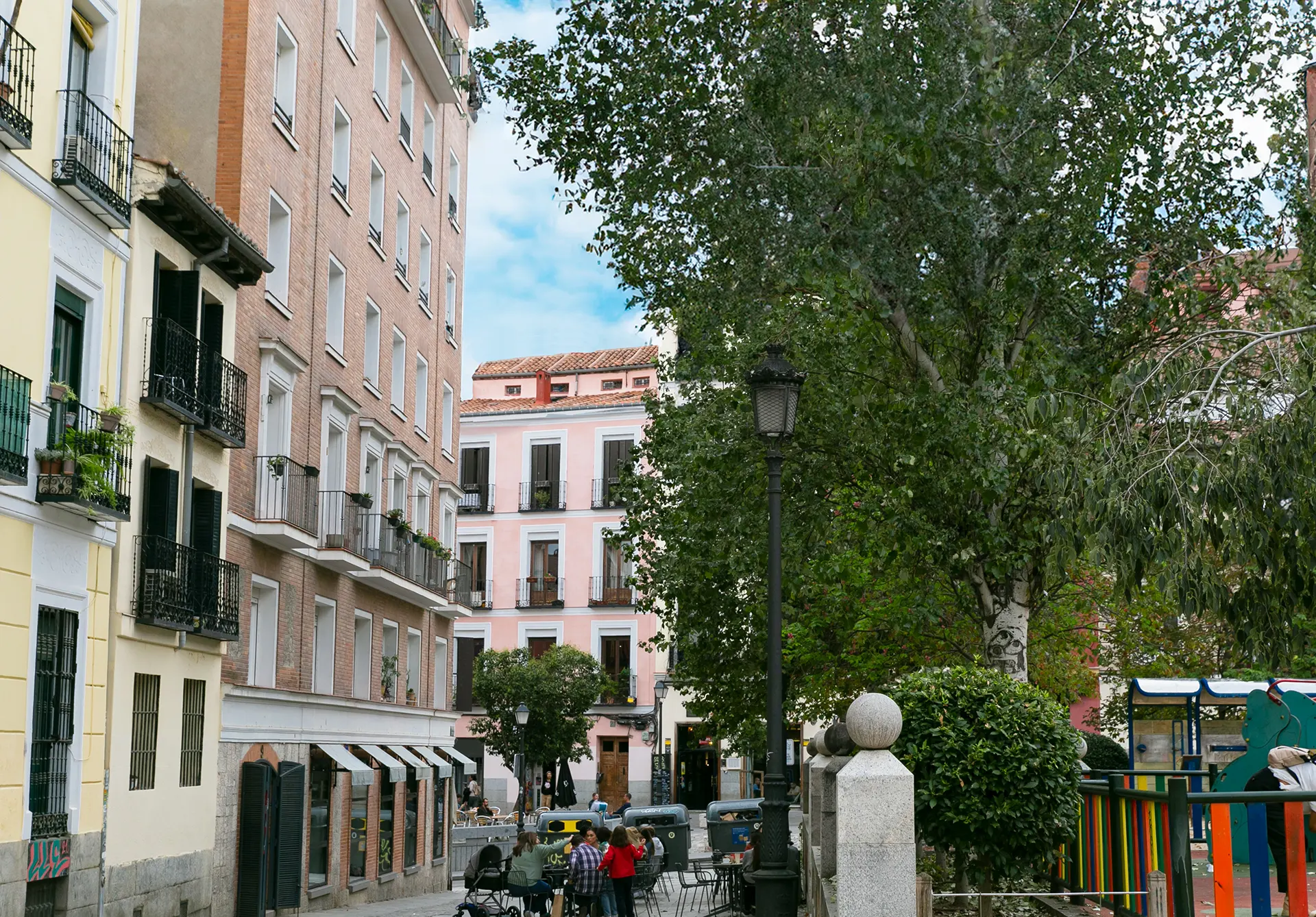Plaza Comendadoras Madrid Imagen Slider 2